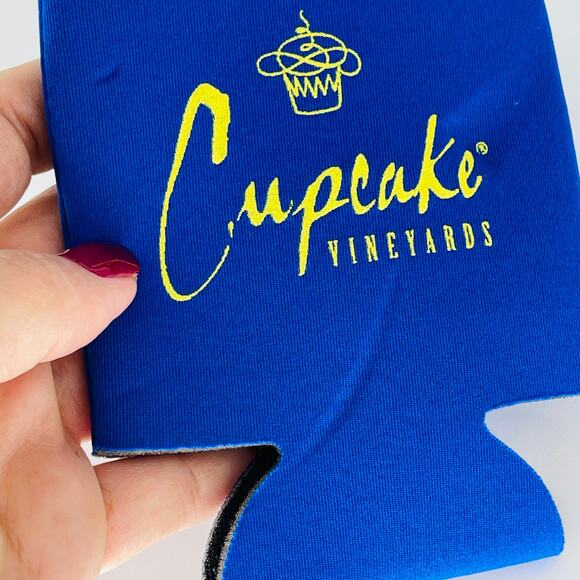 Cupcake Wine / Vineyards  Beer Bottle / Soda Can Koozies - Set of 2 - New - Picture 6 of 10